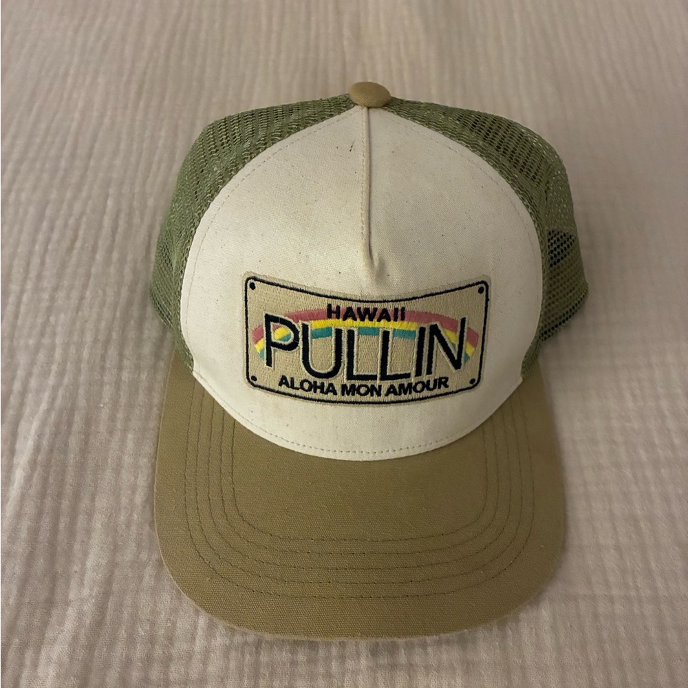 Men's Trucker Hat - Cream and Tan